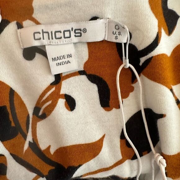 Chico’s Top Size 0 - Picture 7 of 10